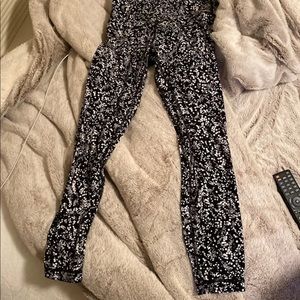 Lululemon leggings